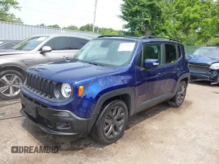 2018 Jeep Renegade Latitude z VIN ZACCJABB8JPH95034, wystawiony jako IAAI lot #42391815 z przebiegiem 47 562 mil mil oraz . Historia ofert i sprzedaży dostępna na DreamBid. Obrazek 17.