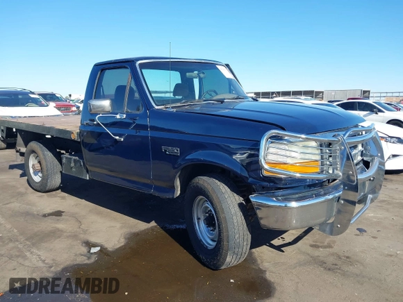 1996 Ford F-250 with VIN 2FTHF25H1TCA71880, listed as a IAAI auction lot 41343169 with 204,813 mi miles. Bid and sale history available at carsss.com. Image 1.
