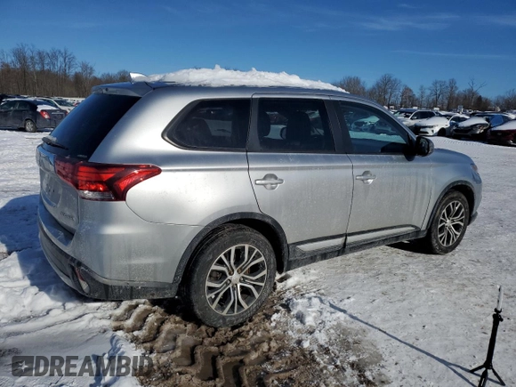 2018 Mitsubishi Outlander ES z VIN JA4AZ2A35JZ008634, wystawiony jako Copart lot #87673985 z przebiegiem 65 767 mil mil oraz Nie do naprawy • Non repairable. Historia ofert i sprzedaży dostępna na DreamBid. Obrazek 3.