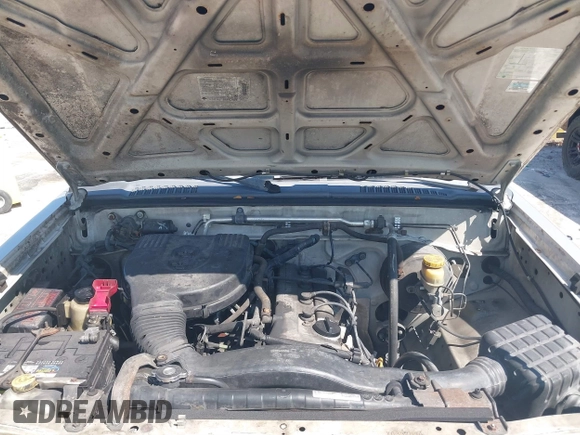 1999 Nissan Frontier XE z VIN 1N6DD26S4XC337030, wystawiony jako IAAI lot #41683250 z przebiegiem 143 765 mil mil oraz . Historia ofert i sprzedaży dostępna na DreamBid. Obrazek 10.