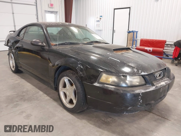 2002 Ford Mustang GT Deluxe with VIN 1FAFP42X32F241774, listed as a IAAI auction lot 41822360 with 130,101 mi miles. Bid and sale history available at carsss.com. Image 1.