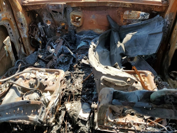 2022 Jeep Grand Cherokee Laredo X z VIN 1C4RJEAG2NC154521, wystawiony jako Copart lot #62456024 z przebiegiem Nie podano mil oraz Nie do naprawy • Non repairable. Historia ofert i sprzedaży dostępna na DreamBid. Obrazek 8.