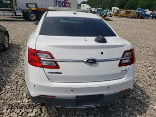 2017 Ford Police Interceptor z VIN 1FAHP2MK4HG103162, wystawiony jako Copart lot #59287055 z przebiegiem 115 682 mil mil oraz Szkoda całkowita • Salvage title. Historia ofert i sprzedaży dostępna na DreamBid. Obrazek 6.