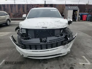 2018 Jeep Grand Cherokee Trackhawk with VIN 1C4RJFN91JC293695, listed as a Copart auction lot 59031525 with 8,565 mi miles and Salvage title. Bid and sale history available at DreamBid. Image 5.