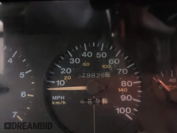 1994 Jeep Grand Cherokee Limited с VIN 1J4GZ78Y8RC198596, выставлен на аукционе IAAI как лот 41943421 с пробегом 329 828 миль миль и . История ставок и продаж доступна на DreamBid. Изображение 7.