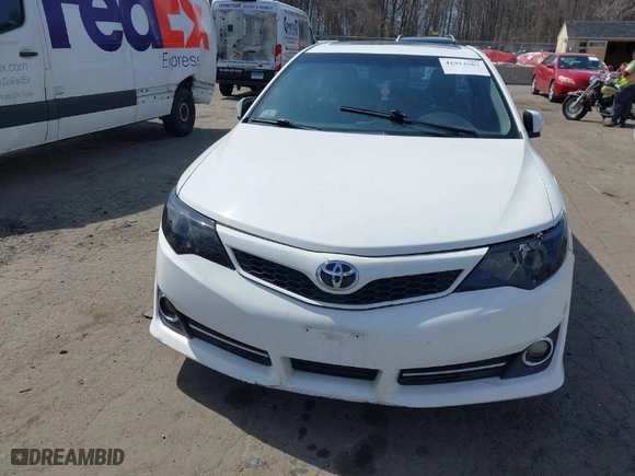 2012 Toyota Camry L with VIN 4T1BF1FK4CU530843, listed as a IAAI auction lot 41913502 with NaN miles. Bid and sale history available at carsss.com. Image 12.