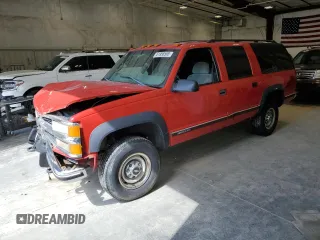 1999 Chevrolet Suburban with VIN 3GNGK16F9XG157257, listed as a Copart auction lot 61956565 with 153,161 mi miles and Non repairable. Bid and sale history available at DreamBid. Image 1.