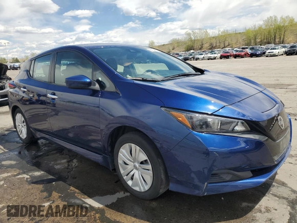 2025 Nissan LEAF S z VIN 1N4AZ1BV6SC558659, wystawiony jako Copart lot #55154975 z przebiegiem 10 656 mil mil oraz Szkoda całkowita • Salvage title. Historia ofert i sprzedaży dostępna na DreamBid. Obrazek 4.