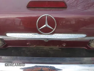 1988 Mercedes-Benz 560 SL with VIN WDBBA48D0JA077921, listed as a IAAI auction lot 41450795 with 155,749 mi miles and . Bid and sale history available at DreamBid. Image 18.
