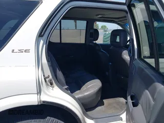 1999 Isuzu Rodeo S with VIN 4S2CK58W7X4325703, listed as a IAAI auction lot 42715480 with 205,420 mi miles and . Bid and sale history available at DreamBid. Image 8.