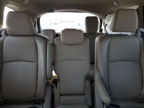 2019 Honda Odyssey EX-L z VIN 5FNRL6H77KB090836, wystawiony jako Copart lot #59514165 z przebiegiem Nie podano mil oraz Szkoda całkowita • Salvage title. Historia ofert i sprzedaży dostępna na DreamBid. Obrazek 10.