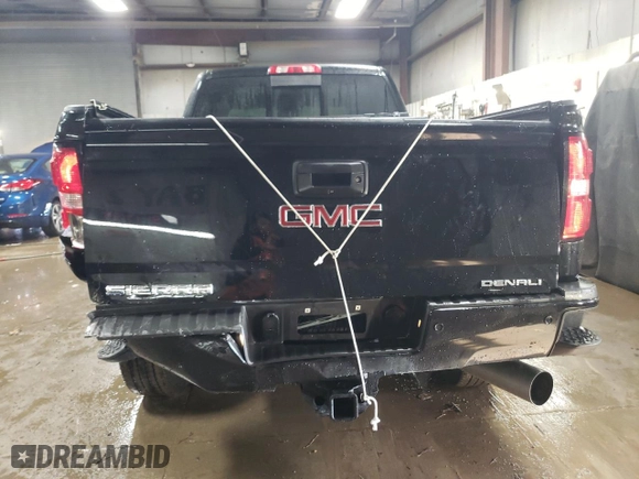 2019 GMC Sierra 2500HD Denali with VIN 1GT12SEY2KF219941, listed as a Copart auction lot 51613435 with 47,845 mi miles and Salvage Title. Bid and sale history available at carsss.com. Image 6.