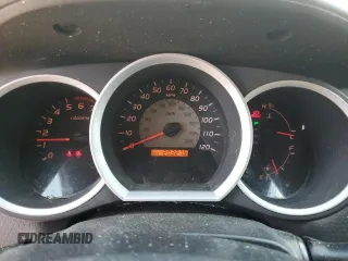 2007 Toyota Tacoma PreRunner z VIN 3TMJU62N27M037921, wystawiony jako Copart lot #56939075 z przebiegiem 203 275 mil mil oraz Szkoda całkowita • Salvage title. Historia ofert i sprzedaży dostępna na DreamBid. Obrazek 9.