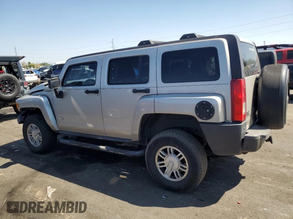 2006 Hummer H3 with VIN 5GTDN136968322812, listed as a Copart auction lot 69984324 with 212,167 mi miles and Clean Title. Bid and sale history available at carsss.com. Image 2.