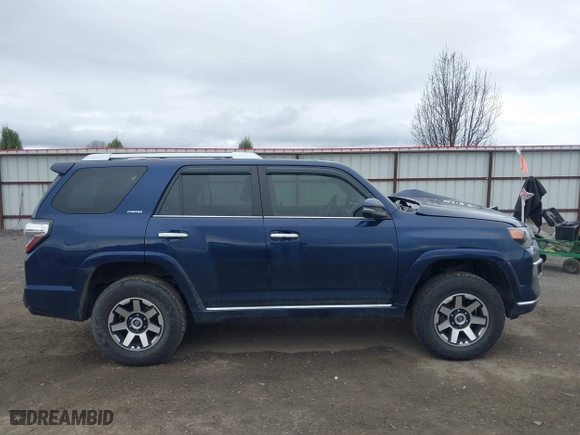 2017 Toyota 4Runner SR5 with VIN JTEBU5JR2H5443347, listed as a IAAI auction lot 41914439 with 96,631 mi miles. Bid and sale history available at carsss.com. Image 13.