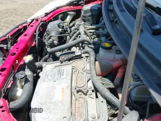 2014 Toyota Prius One z VIN JTDKDTB38E1564132, wystawiony jako IAAI lot #42745732 z przebiegiem 311 489 mil mil oraz . Historia ofert i sprzedaży dostępna na DreamBid. Obrazek 19.