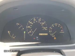 2000 Lexus RX 300 z VIN JT6HF10U3Y0110280, wystawiony jako Copart lot #55347015 z przebiegiem 183 217 mil mil oraz Czysty tytuł • Clean title. Historia ofert i sprzedaży dostępna na DreamBid. Obrazek 9.