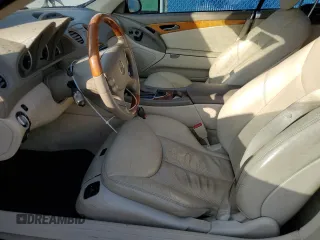 2003 Mercedes-Benz SL 500 z VIN WDBSK75F03F020273, wystawiony jako Copart lot #55319705 z przebiegiem 79 292 mil mil oraz Szkoda całkowita • Salvage title. Historia ofert i sprzedaży dostępna na DreamBid. Obrazek 7.