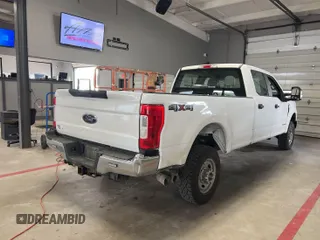 2019 Ford F-350 Platinum с VIN 1FT7W3BTXKED68083, выставлен на аукционе IAAI как лот 42602897 с пробегом 201 348 миль миль и . История ставок и продаж доступна на DreamBid. Изображение 9.