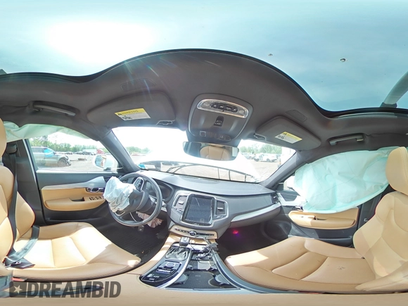 2017 Volvo XC90 Momentum z VIN YV4A22PK7H1114064, wystawiony jako Copart lot #58829035 z przebiegiem 65 938 mil mil oraz Szkoda całkowita • Salvage title. Historia ofert i sprzedaży dostępna na DreamBid. Obrazek 15.