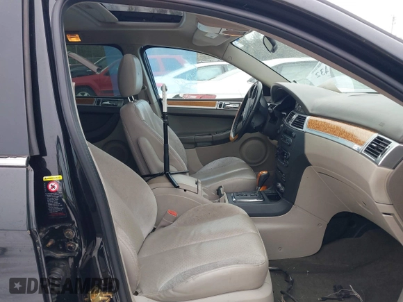 2005 Chrysler Pacifica z VIN 2C8GF78425R587777, wystawiony jako IAAI lot #41441432 z przebiegiem 54 280 mil mil oraz . Historia ofert i sprzedaży dostępna na DreamBid. Obrazek 5.