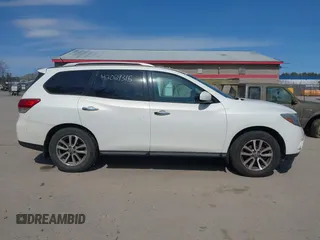 2014 Nissan Pathfinder Platinum with VIN 5N1AR2MM7EC648200, listed as a IAAI auction lot 42069315 with 178,577 mi miles. Bid and sale history available at carsss.com. Image 14.