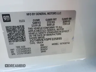 2023 GMC Sierra 3500HD AT4 z VIN 1GT49VEY5PF225895, wystawiony jako Copart lot #43774745 z przebiegiem 41 901 mil mil oraz Szkoda całkowita • Salvage title. Historia ofert i sprzedaży dostępna na DreamBid. Obrazek 12.