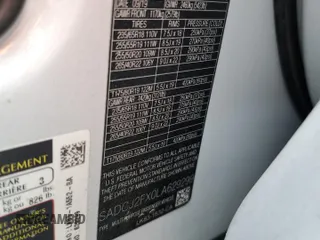 2020 Jaguar F-Pace 25t Premium z VIN SADCJ2FX0LA629299, wystawiony jako Copart lot #56114165 z przebiegiem Nie podano mil oraz Szkoda całkowita • Salvage title. Historia ofert i sprzedaży dostępna na DreamBid. Obrazek 13.