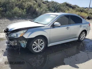 2014 Subaru Legacy Limited z VIN 4S3BMBL61E3038352, wystawiony jako Copart lot #52995135 z przebiegiem 75 598 mil mil oraz Szkoda całkowita • Salvage title. Historia ofert i sprzedaży dostępna na DreamBid. Obrazek 1.