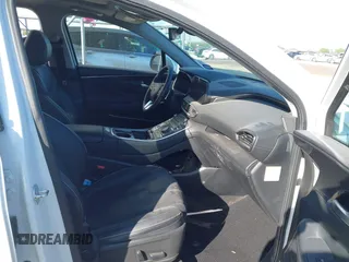 2023 Hyundai Santa Fe Limited z VIN 5NMS5DA19PH010481, wystawiony jako IAAI lot #41951919 z przebiegiem 31 667 mil mil oraz . Historia ofert i sprzedaży dostępna na DreamBid. Obrazek 5.
