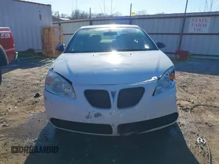 2007 Pontiac G6 1SV Value Leader with VIN 1G2ZF58B174212339, listed as a IAAI auction lot 41607039 with 144,836 mi miles. Bid and sale history available at carsss.com. Image 12.