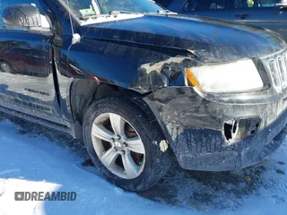 2012 Jeep Compass Sport with VIN 1C4NJDBB5CD685098, listed as a IAAI auction lot 41456429 with 157,334 mi miles. Bid and sale history available at carsss.com. Image 6.