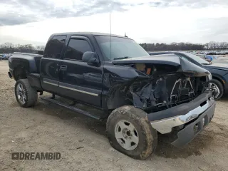 2003 Chevrolet Silverado 1500 Work Truck with VIN 1GCEC19T53Z159919, listed as a Copart auction lot 45945205 with 195,012 mi miles and Salvage Title. Bid and sale history available at carsss.com. Image 4.