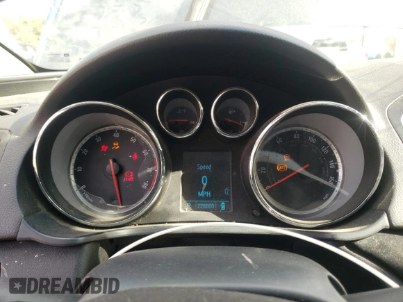 2011 Buick Regal with VIN 2G4GU5GC4B9184556, listed as a Copart auction lot 76323574 with 220,800 mi miles and Salvage Title. Bid and sale history available at DreamBid. Image 9.
