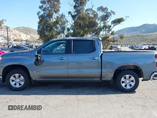 2020 Chevrolet Silverado 1500 LT with VIN 3GCPWCEKXLG437724, listed as a IAAI auction lot 41966035 with 40,024 mi miles. Bid and sale history available at carsss.com. Image 14.