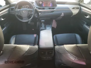 2021 Lexus ES with VIN 58ACA1C18MU005048, listed as a Copart auction lot 77856364 with 19,150 mi miles and Salvage Title. Bid and sale history available at carsss.com. Image 8.