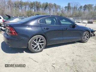 2019 Volvo S60 Momentum with VIN 7JR102FKXKG005713, listed as a Copart auction lot 49808125 with 52,246 mi miles and Salvage Title. Bid and sale history available at carsss.com. Image 3.