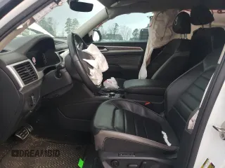 2021 Volkswagen Atlas SEL Premium R-Line z VIN 1V2FR2CA2MC558791, wystawiony jako Copart lot #47780925 z przebiegiem 79 521 mil mil oraz Szkoda całkowita • Salvage title. Historia ofert i sprzedaży dostępna na DreamBid. Obrazek 7.