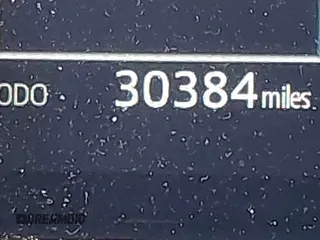 2022 Toyota Camry SE z VIN 4T1G11AK8NU644181, wystawiony jako IAAI lot #41979152 z przebiegiem 30 384 mil mil oraz . Historia ofert i sprzedaży dostępna na DreamBid. Obrazek 15.