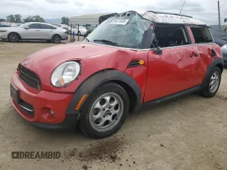 2013 MINI Hardtop with VIN WMWSU3C52DT544684, listed as a Copart auction lot 54421835 with 85,993 mi miles and Salvage Title. Bid and sale history available at DreamBid. Image 1.