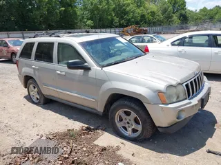 2007 Jeep Grand Cherokee Limited with VIN 1J8HR58P17C536027, listed as a IAAI auction lot 42735172 with 173,473 mi miles and . Bid and sale history available at DreamBid. Image 1.