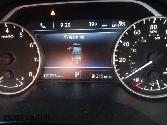 2016 Nissan Maxima SL with VIN 1N4AA6AP3GC401167, listed as a IAAI auction lot 41737278 with 121,258 mi miles and . Bid and sale history available at DreamBid. Image 7.