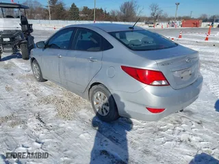 2016 Hyundai Accent SE with VIN KMHCT4AE5GU946079, listed as a IAAI auction lot 41635269 with 120,819 mi miles. Bid and sale history available at carsss.com. Image 3.