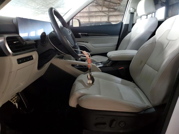 2023 Kia Telluride SX X-Line with VIN 5XYP5DGC5PG361512, listed as a Copart auction lot 78152114 with 28,693 mi miles and Salvage title. Bid and sale history available at DreamBid. Image 7.