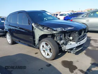 2013 BMW X3 xDrive35i z VIN 5UXWX7C50DL980015, wystawiony jako IAAI lot #42407145 z przebiegiem 79 338 mil mil oraz . Historia ofert i sprzedaży dostępna na DreamBid. Obrazek 1.