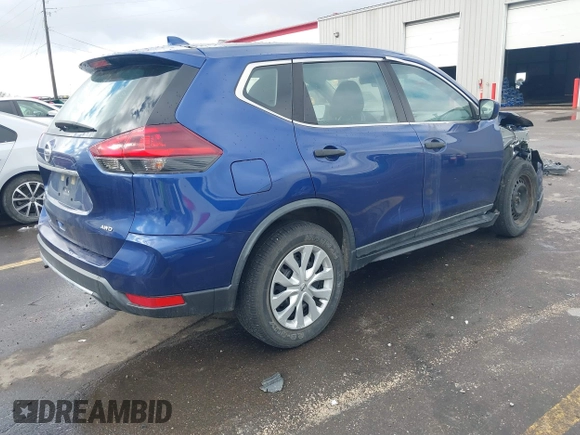 2018 Nissan Rogue SV z VIN KNMAT2MV1JP549695, wystawiony jako IAAI lot #41791393 z przebiegiem 66 856 mil mil oraz . Historia ofert i sprzedaży dostępna na DreamBid. Obrazek 4.