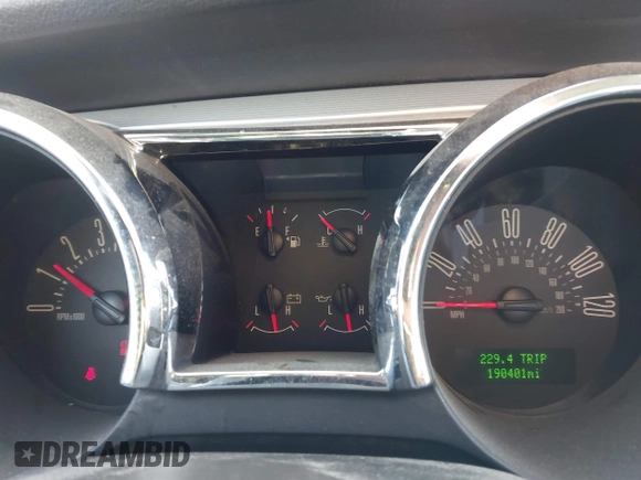 2006 Ford Mustang Standard with VIN 1ZVHT80N365135356, listed as a IAAI auction lot 41118834 with 190,401 mi miles. Bid and sale history available at carsss.com. Image 7.