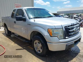 2011 Ford F-150 XL z VIN 1FTEX1EM4BFB47375, wystawiony jako IAAI lot #42521128 z przebiegiem 223 777 mil mil oraz . Historia ofert i sprzedaży dostępna na DreamBid. Obrazek 1.