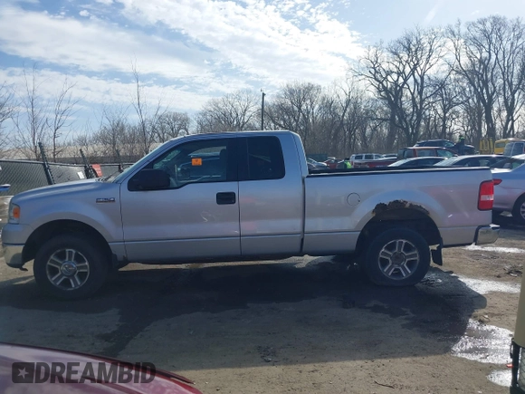 2006 Ford F-150 STX with VIN 1FTRX12W66FA56959, listed as a IAAI auction lot 41773435 with 172,353 mi miles. Bid and sale history available at carsss.com. Image 14.