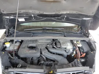 2015 Ford C-Max SEL z VIN 1FADP5CU5FL121838, wystawiony jako Copart lot #57617495 z przebiegiem 129 538 mil mil oraz Szkoda całkowita • Salvage title. Historia ofert i sprzedaży dostępna na DreamBid. Obrazek 11.